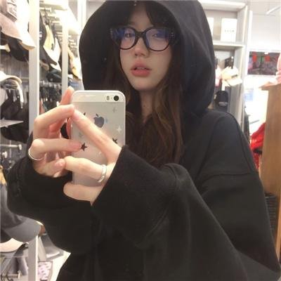 姊姊妹妹站起来